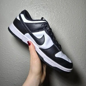 Womens Nike Dunk Low